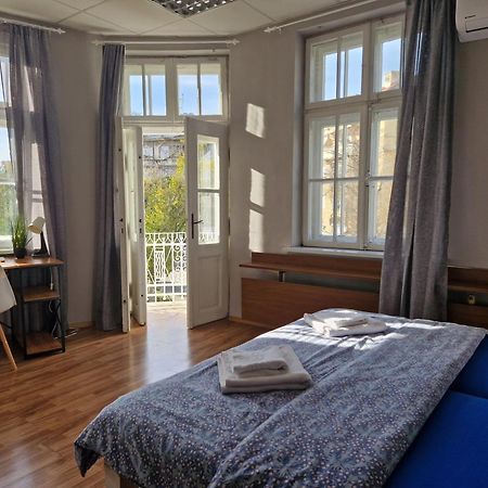 Lambo'S Corner Varna - Guest Rooms Exterior photo