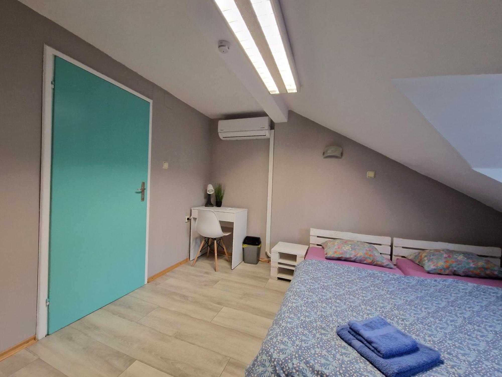 Lambo'S Corner Varna - Guest Rooms Exterior photo