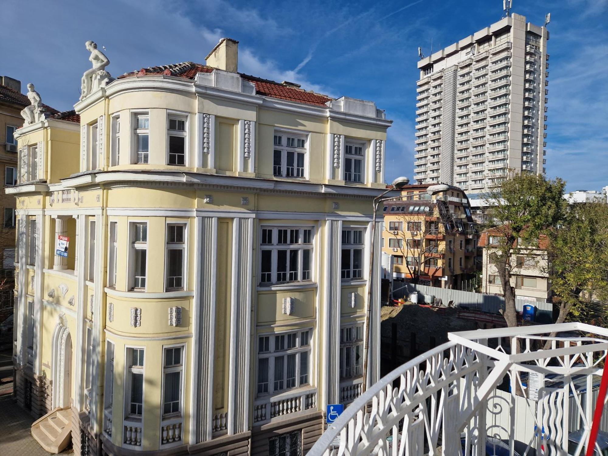 Lambo'S Corner Varna - Guest Rooms Exterior photo