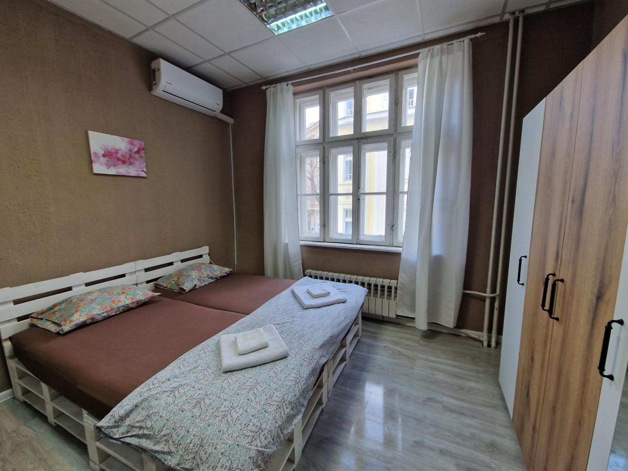 Lambo'S Corner Varna - Guest Rooms Exterior photo